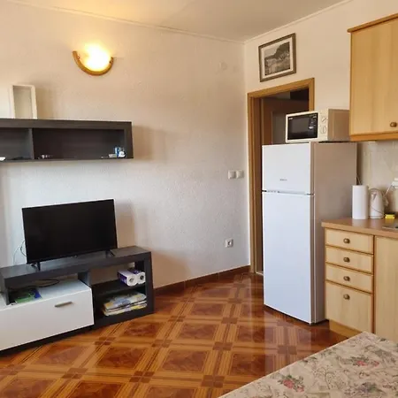 Apartmani Toni Poce 2 Primosten Exterior photo