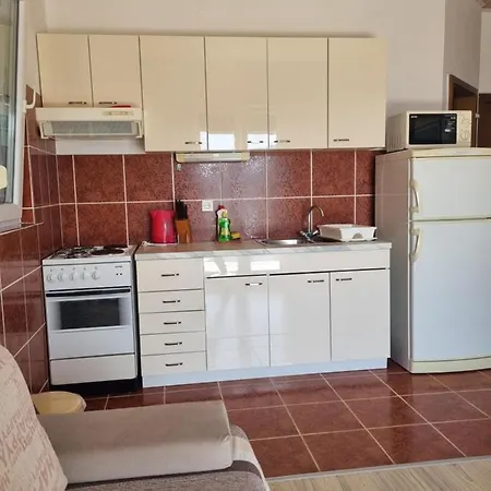 Apartmani Toni Poce 2 Primosten Exterior photo