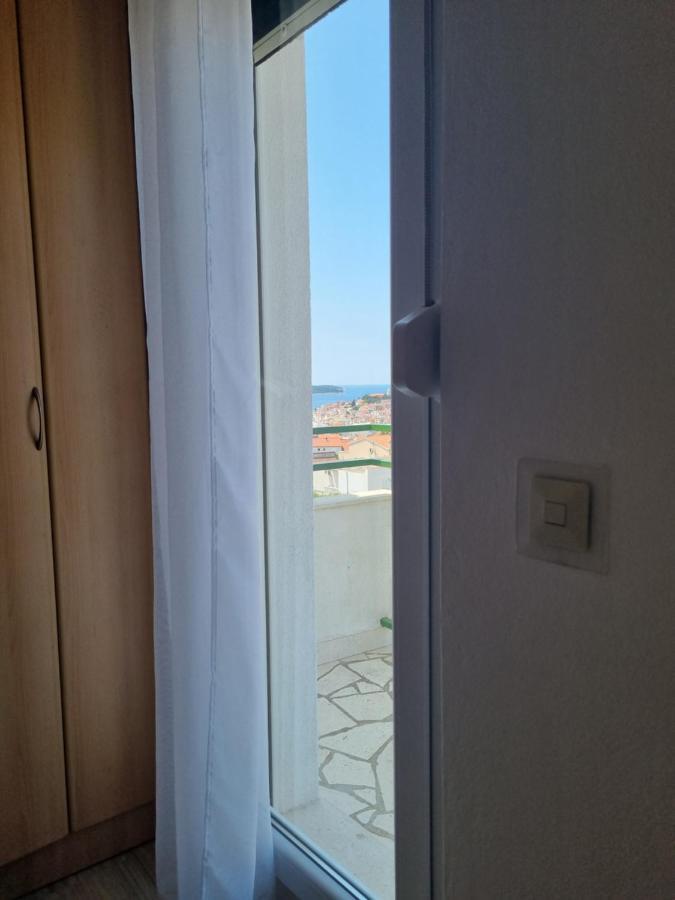 Apartment Toni Poce 2 *