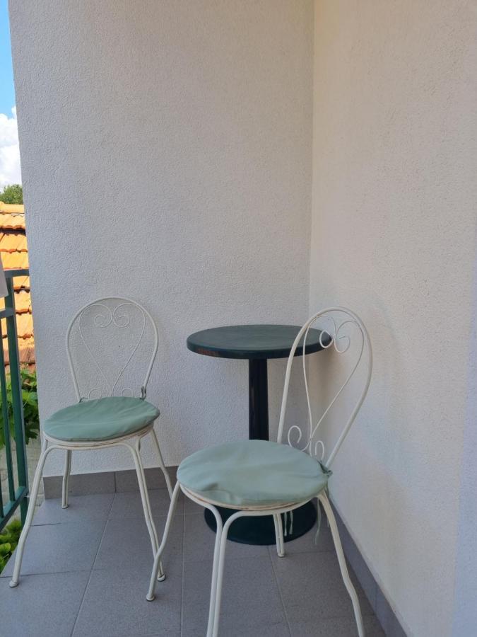 Toni Poce 2 Apartment Primosten